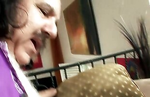 Teen fucks dirty oldie in hardcore sex scene
