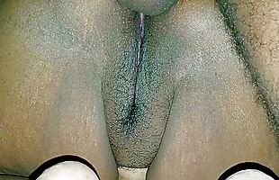 Bhabhi ko ghori banake upar uthkar mast gand mara